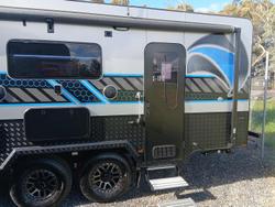 2025 Red Centre Kimberley 21 Type B (was $121,990 now $113,990)