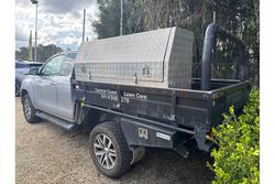 2018 Toyota
Hilux SR5