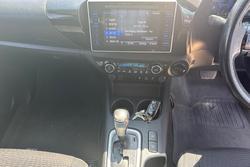 2018 Toyota Hilux SR5