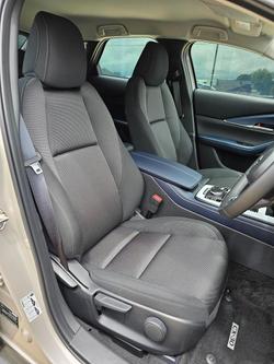 2025 Mazda CX-30 G20 Evolve