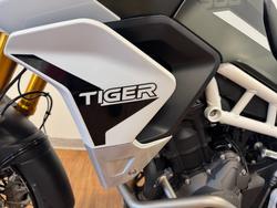 2023 Triumph TIGER 900 RALLY GREEN