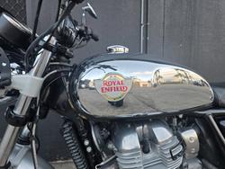 2019 Royal Enfield INTERCEPTOR 650 CHROME beige