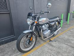 2019 Royal Enfield INTERCEPTOR 650 CHROME beige