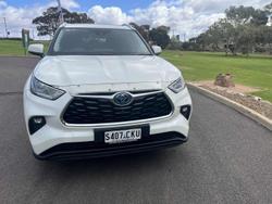 2021 Toyota
                Kluger Grande