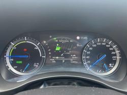 2021 Toyota
                Kluger Grande