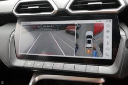 2025 MG ZS Essence Hybrid+