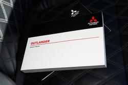 2021 Mitsubishi Outlander Exceed