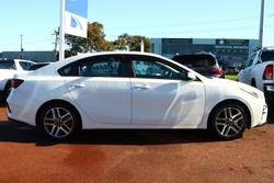 2019 Kia
Cerato Sport