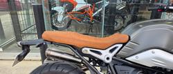 2024 BMW Motorrad R NINE T BROWN