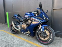 2022 Honda CBR650R BLUE