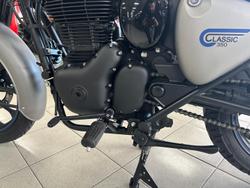 2023 Royal Enfield Classic 350 Dark Classic 350 Grey