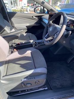 2025 Volkswagen ID.4 Pro