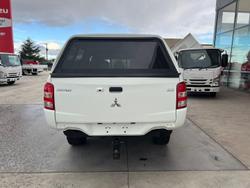 2017 Mitsubishi Triton GLX MQ MY17 4X4 Dual Range White