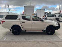 2017 Mitsubishi Triton GLX MQ MY17 4X4 Dual Range White