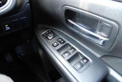 2017 Mitsubishi Outlander LS ZK MY17