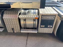 2018 Kenworth T409 Sar 1 White