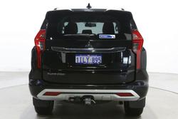 2022 Mitsubishi Pajero Sport Exceed