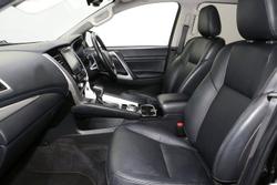 2022 Mitsubishi Pajero Sport Exceed