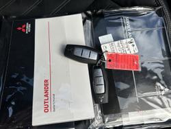 2022 Mitsubishi Outlander