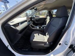 2020 Toyota
RAV4 GXL