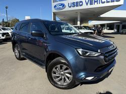Isuzu MU-X