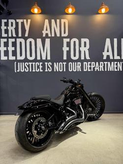 2025 Harley-Davidson Breakout 117 (FXBR) Softail Black