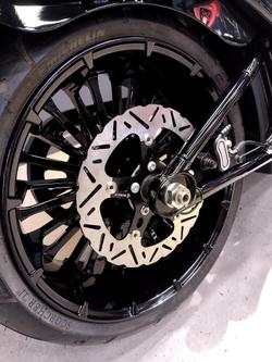 2025 Harley-Davidson Breakout 117 (FXBR) Softail Black