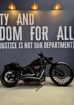 Harley-Davidson Breakout 117 (fxbr)