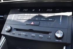 2015 Lexus IS 250 Luxury GSE30R White Pearl