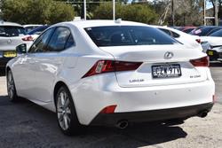 2015 Lexus IS 250 Luxury GSE30R White Pearl