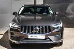 2024 Volvo XC60 Ultra B5 Bright