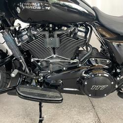 2025 Harley-davidson FLTRX ROAD GLIDE (117) Vivid Black
