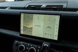 2024 Land Rover Defender 130 D300 X-Dynamic SE