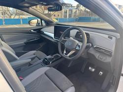 2025 Volkswagen ID.5 Pro