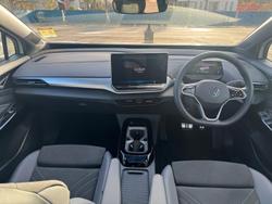 2025 Volkswagen ID.5 Pro