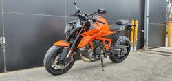 2025 KTM 1390 Super Duke R Super Duke Orange