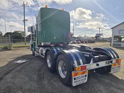 2010 Kenworth
                T658 