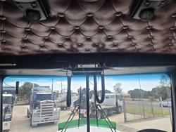 2010 Kenworth T600 Series