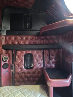 2010 Kenworth T600 Series