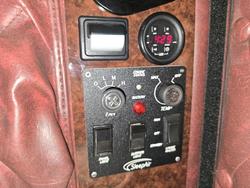 2010 Kenworth
                T658 