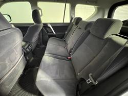 2021 Toyota
Landcruiser Prado GX