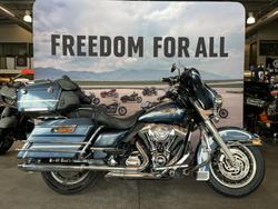 Harley-Davidson FLHTCUI Ultra Classic E/GLIDE