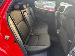 2018 Honda Civic VTi-S 10th Gen MY18 Rally Red