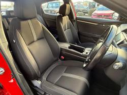 2018 Honda Civic VTi-S 10th Gen MY18 Rally Red