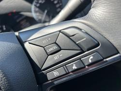 2025 Nissan
Navara PRO-4X