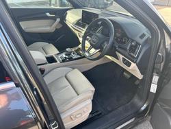 2021 Audi
Q5 40 TDI Sport