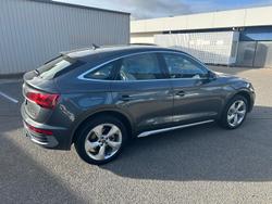 2021 Audi
Q5 40 TDI Sport