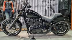 2025 Harley-davidson FXBR BREAKOUT (117) Vivid Black