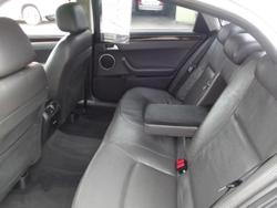 2006 Holden Statesman WL Heron White