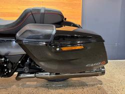 2025 Harley-davidson FLHXSE CVO STREET GLIDE (121) RAVEN FADE
